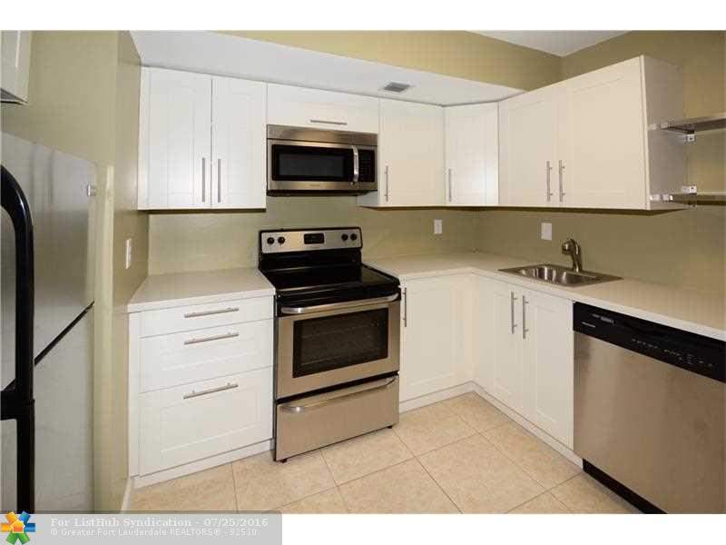 7031 Environ Blvd 421, Lauderhill, FL 33319