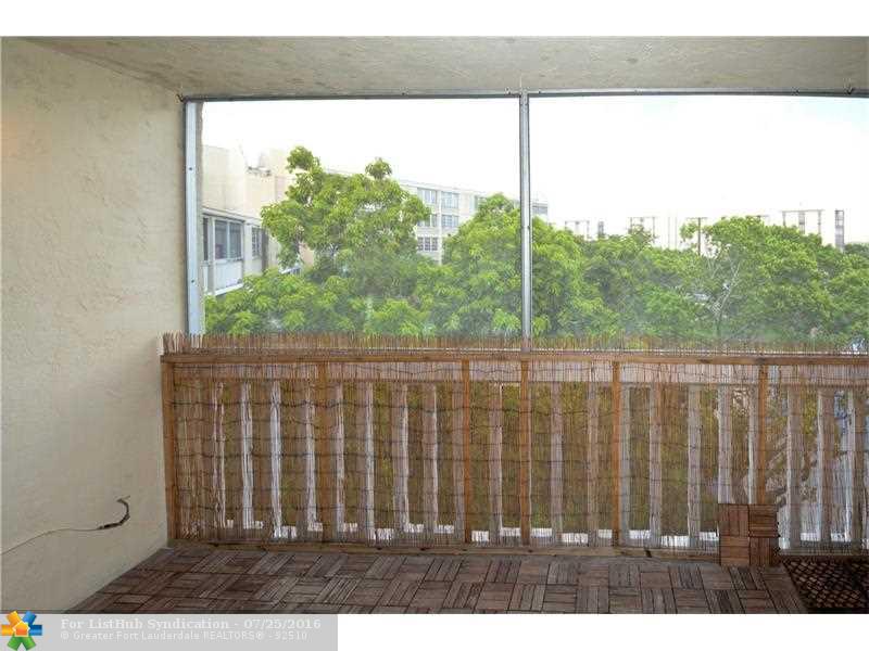 7031 Environ Blvd 421, Lauderhill, FL 33319