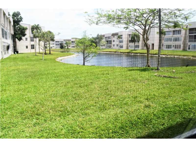 6161 Northwest 57th Ct, Tamarac, FL 33319
