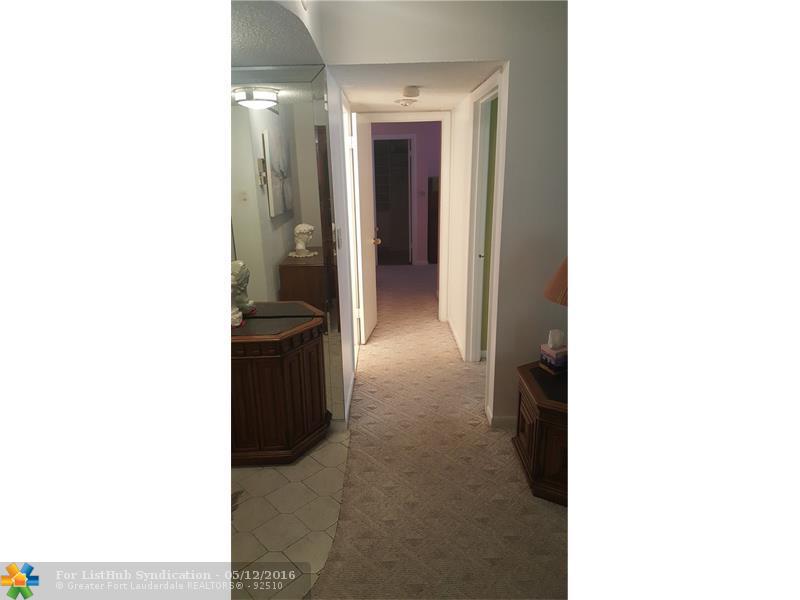 4980 E Sabal Palm Blvd 221, Tamarac, FL 33319