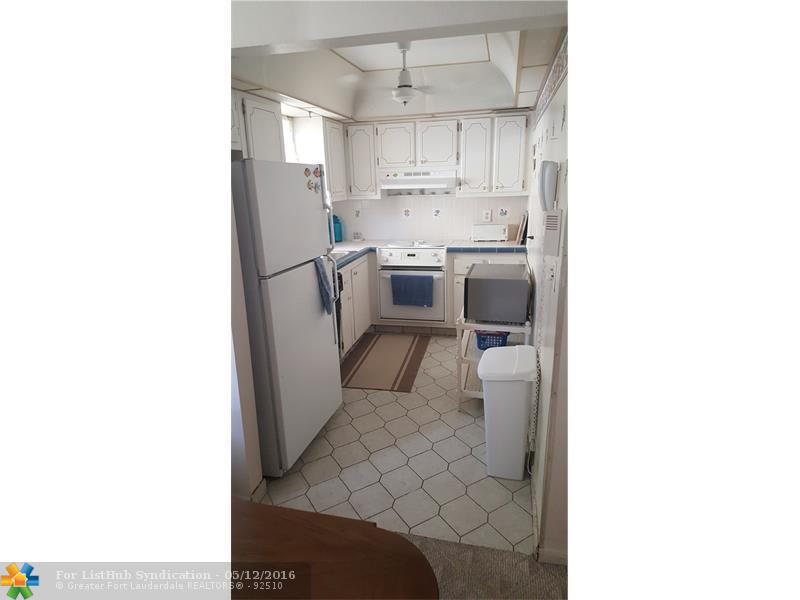 4980 E Sabal Palm Blvd 221, Tamarac, FL 33319