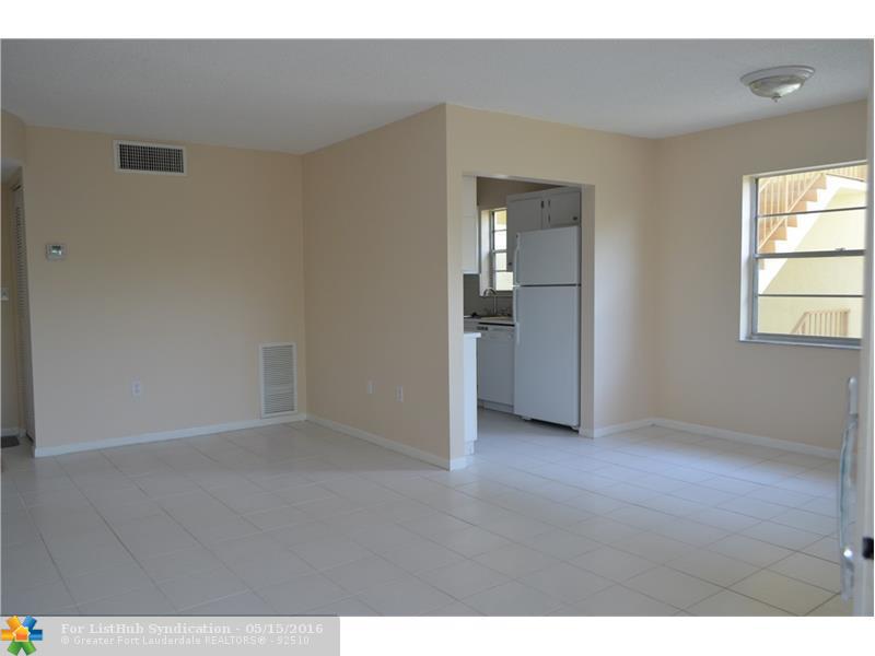 5180 E Sabal Palm Blvd 222, Tamarac, FL 33319