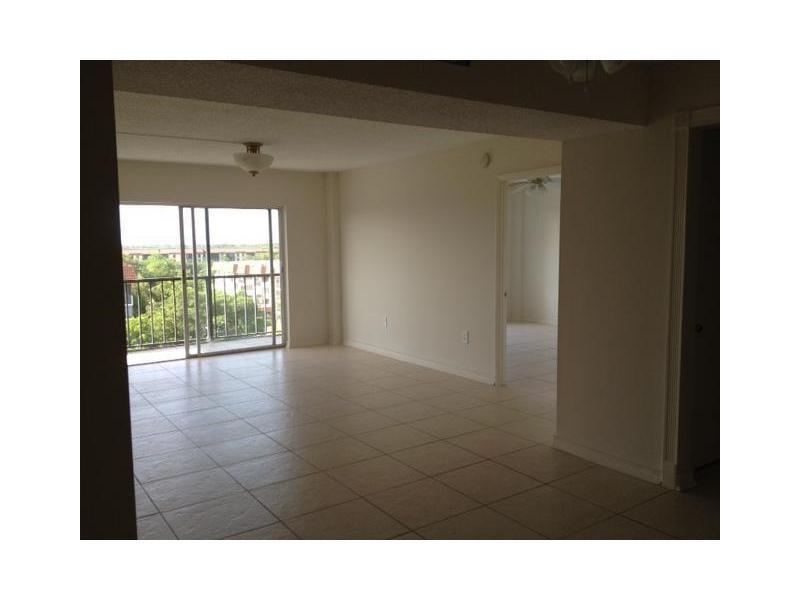 4156Inverrary Dr, Lauderhill, FL 33319