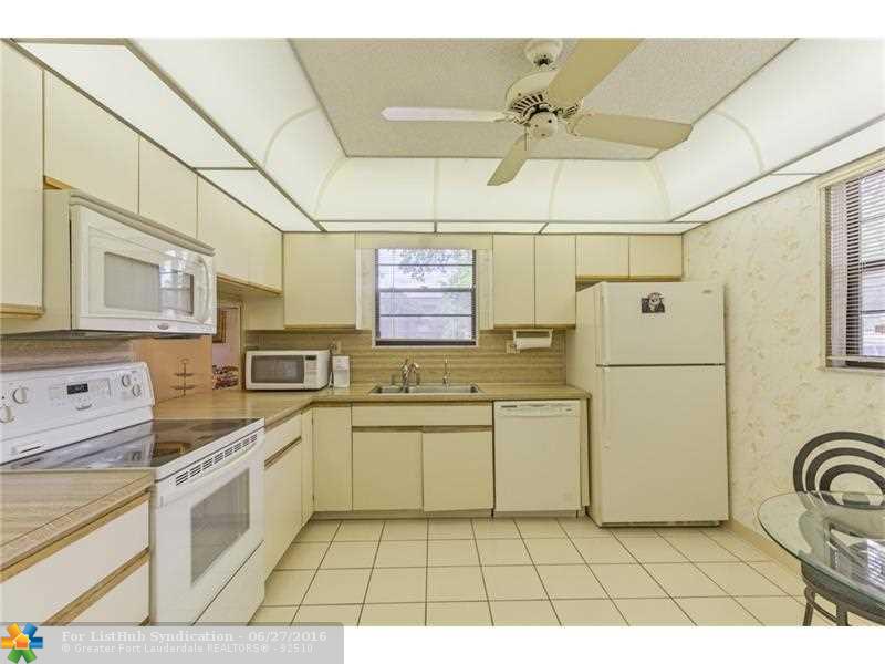 4965 E Sabal Palm Blvd 112, Tamarac, FL 33319