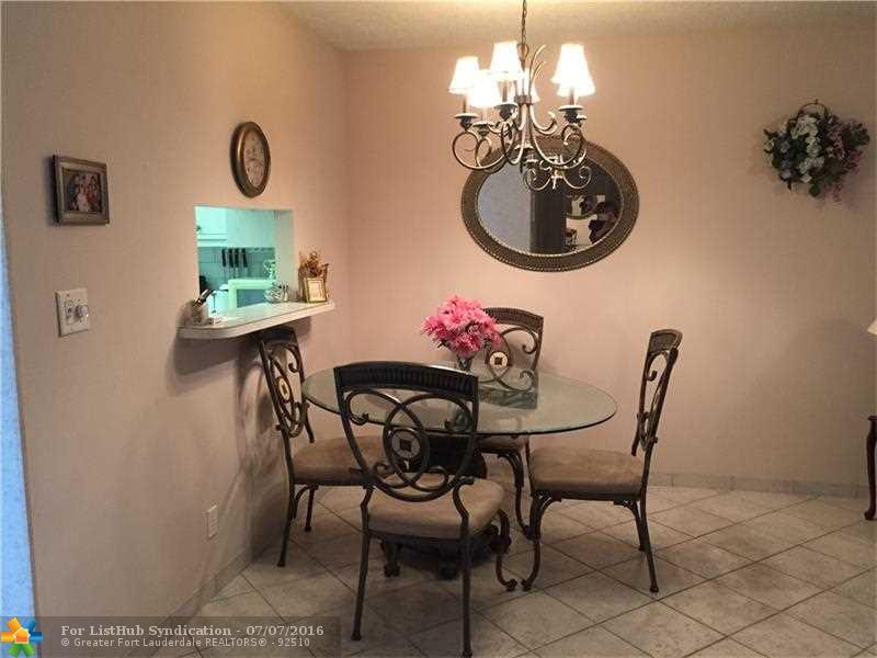 4701 NW 34th St 414, Lauderdale Lakes, FL 33319