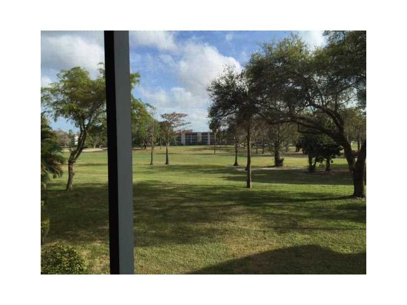 6260 South FALLS CIRCLE DR, Lauderhill, FL 33319