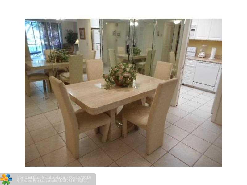 3660 Inverrary Dr 2I, Lauderhill, FL 33319
