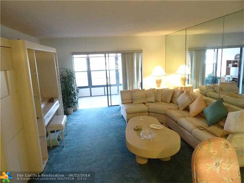 4960 E Sabal Palm Blvd 110, Tamarac, FL 33319
