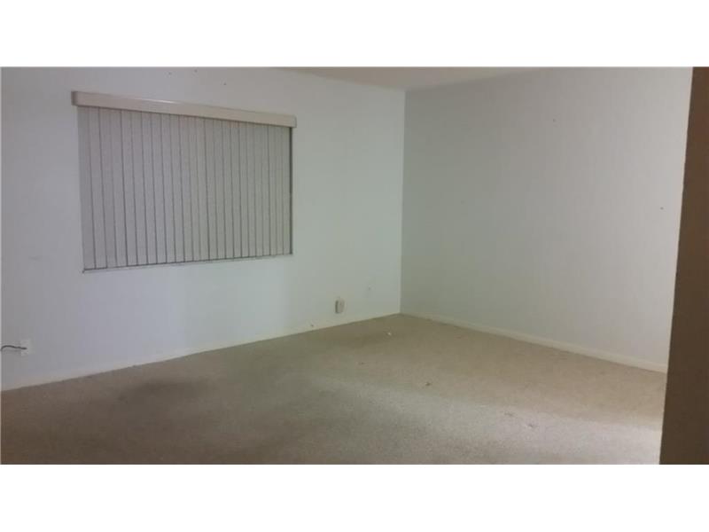 6001 N Falls Circle Dr, Lauderhill, FL 33319