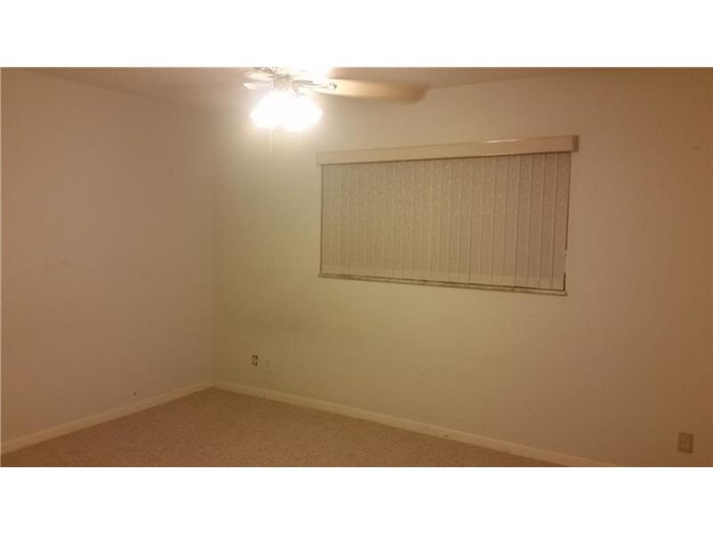 6001 N Falls Circle Dr, Lauderhill, FL 33319