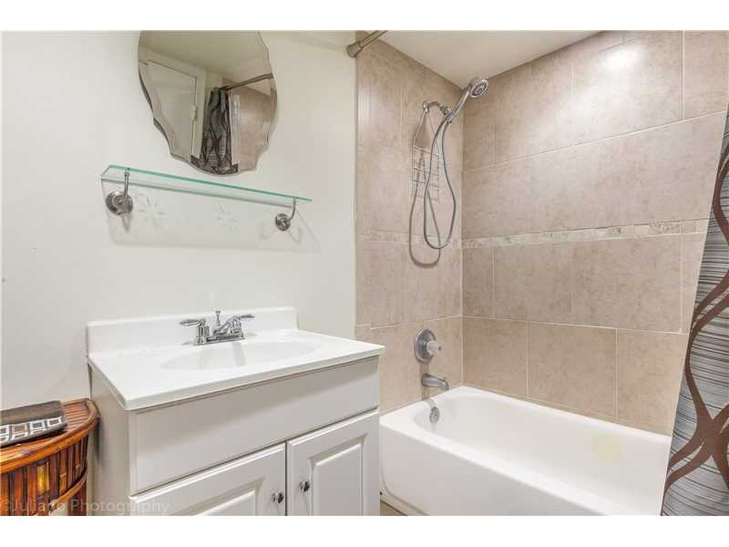6473Racquet Club Dr, Lauderhill, FL 33319