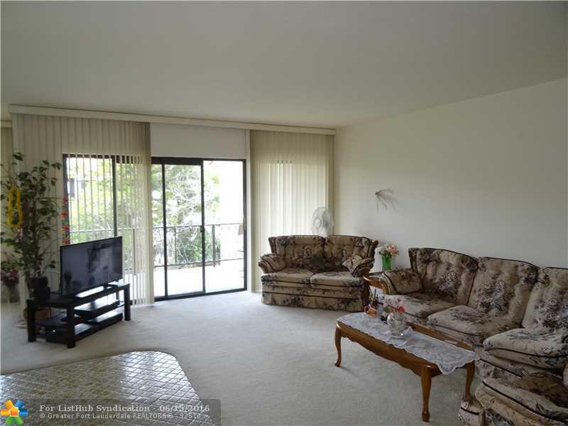 6010 S Falls Circle Dr 405, Lauderhill, FL 33319