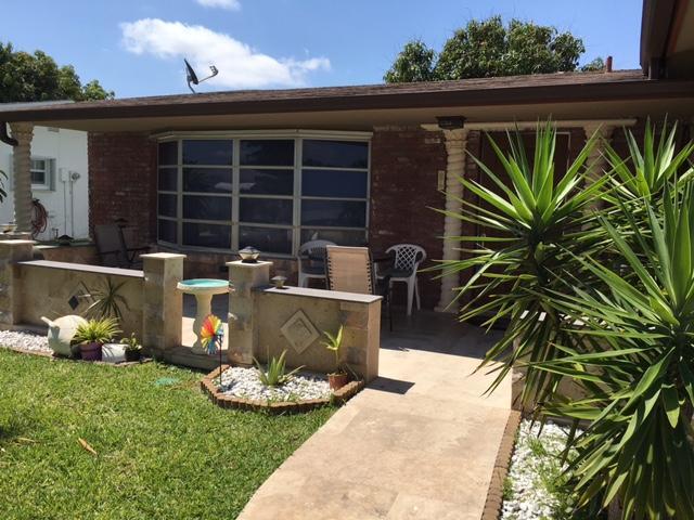 4680 NW 43rd Ct, Lauderdale Lakes, FL 33319