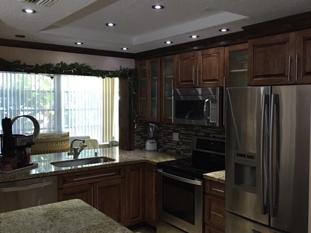 4680 NW 43rd Ct, Lauderdale Lakes, FL 33319