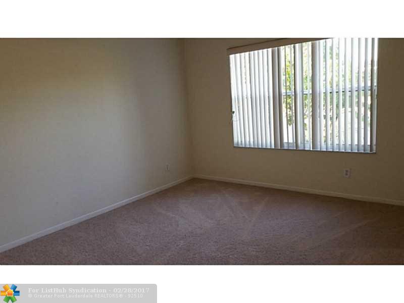 6865 NW 69th Ct, Tamarac, FL 33321