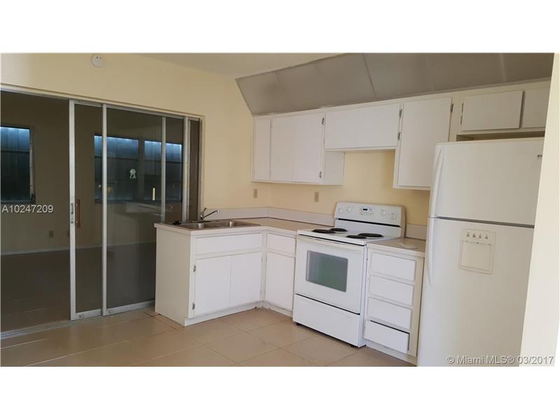 5718 Northwest 86th Ter, Tamarac, FL 33321