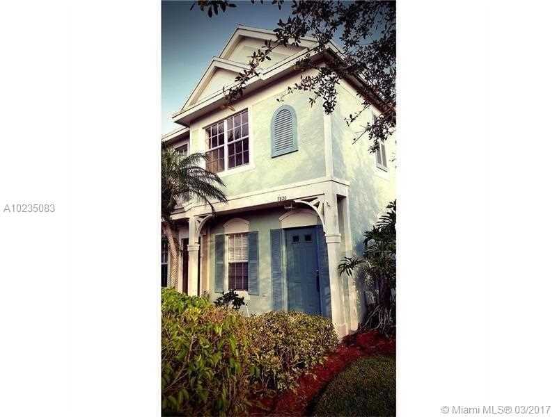 7820Dixie Beach Cir, Tamarac, FL 33321