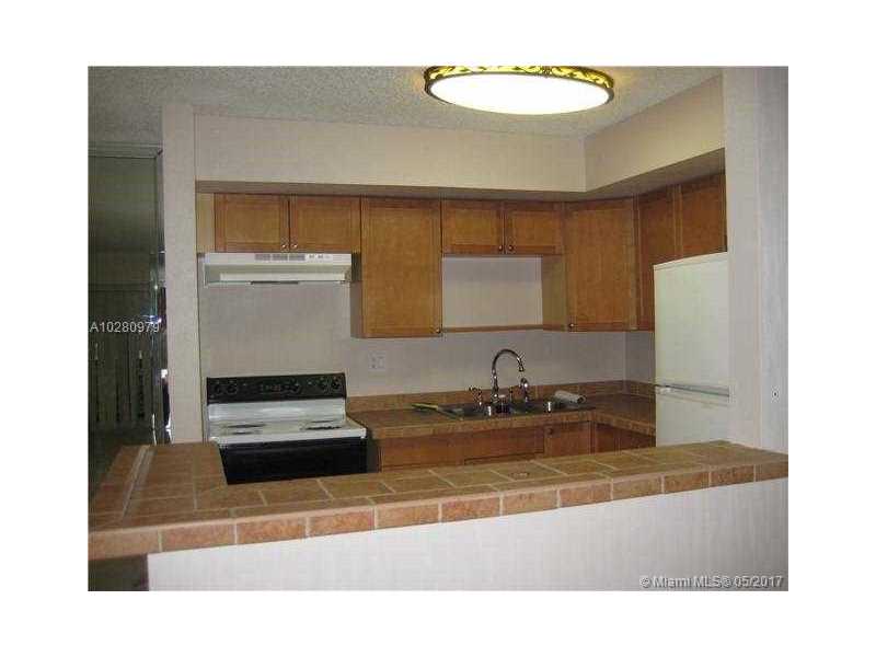 10551 East Clairmont Cir, Tamarac, FL 33321