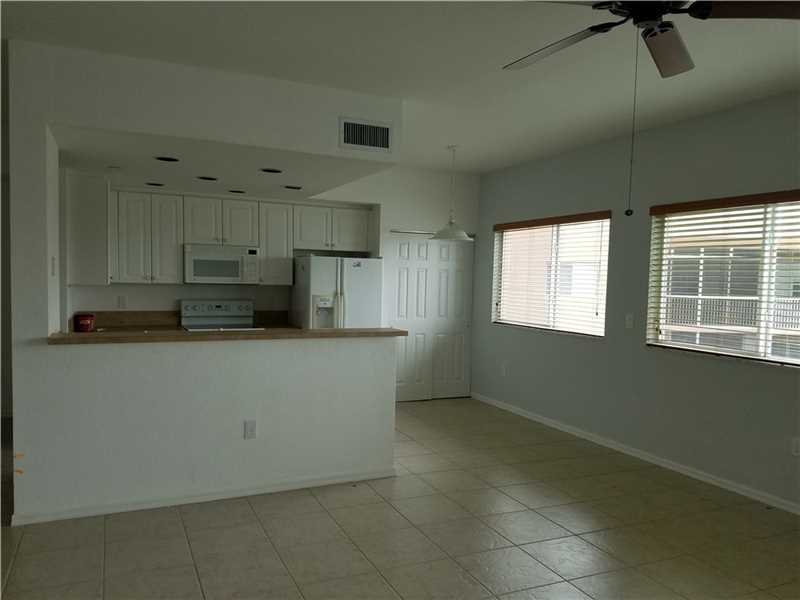 7735Yardley Dr, Tamarac, FL 33321