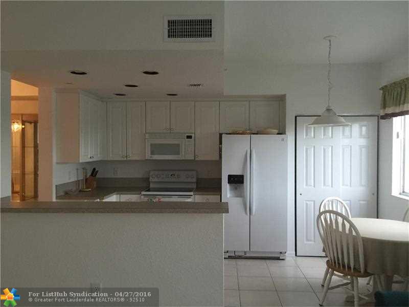 7715 Yardley Dr 413, Tamarac, FL 33321