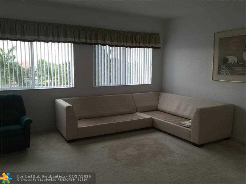 7715 Yardley Dr 413, Tamarac, FL 33321