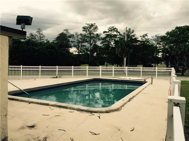 8043Lagos De Campo Blvd, Tamarac, FL 33321