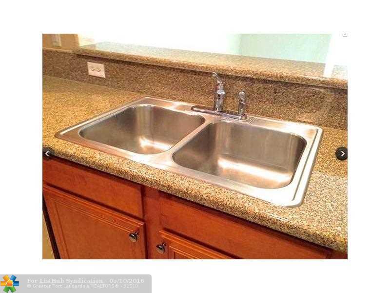 9082 Plymouth Pl 9082, Tamarac, FL 33321