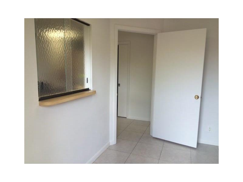 6610 North University Dr, Tamarac, FL 33321