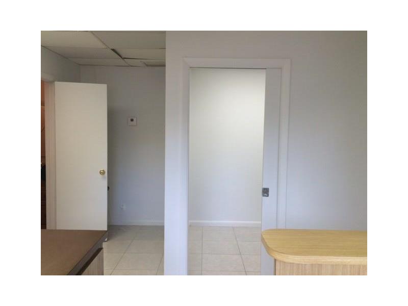 6610 North University Dr, Tamarac, FL 33321