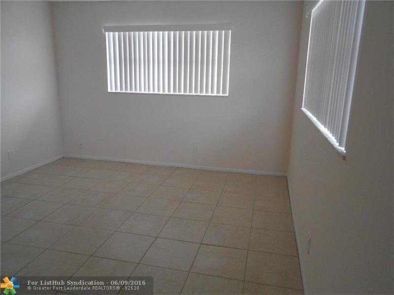 7901 S COLONY CIR S 210, Tamarac, FL 33321