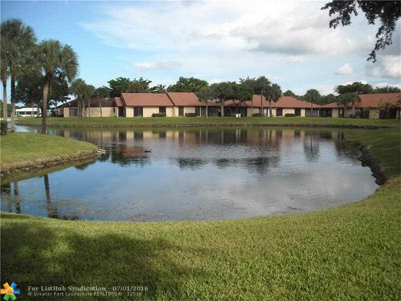 7035 Marlberry Ln 7035, Tamarac, FL 33321