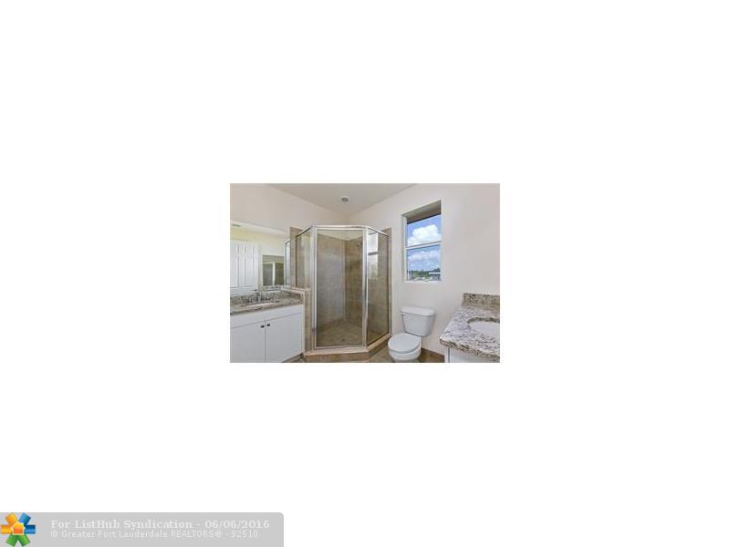 7663 NW 88 TERRACE 2, Tamarac, FL 33321