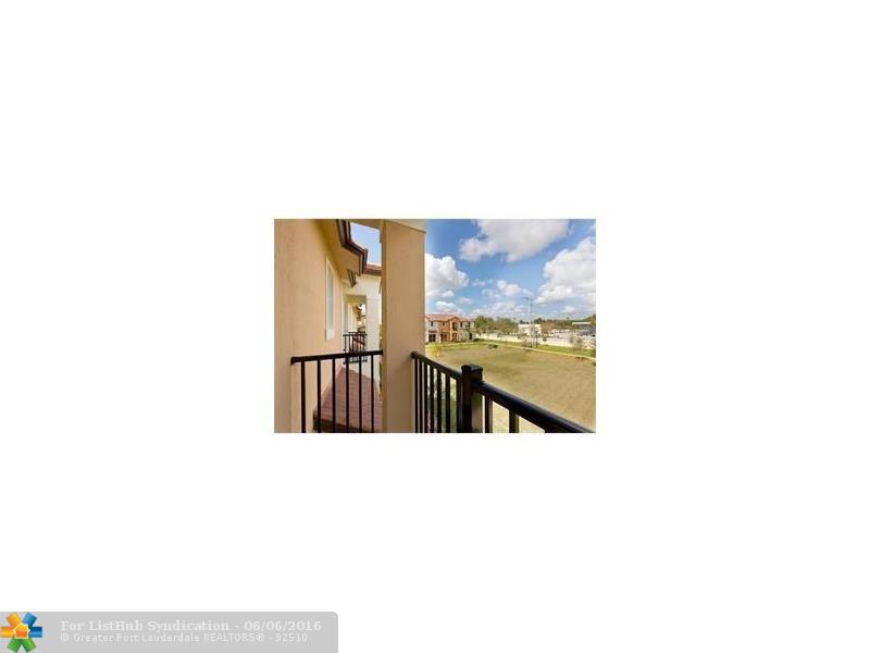 7663 NW 88 TERRACE 2, Tamarac, FL 33321