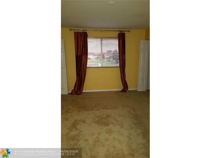 8982 Chambers St 0, Tamarac, FL 33321