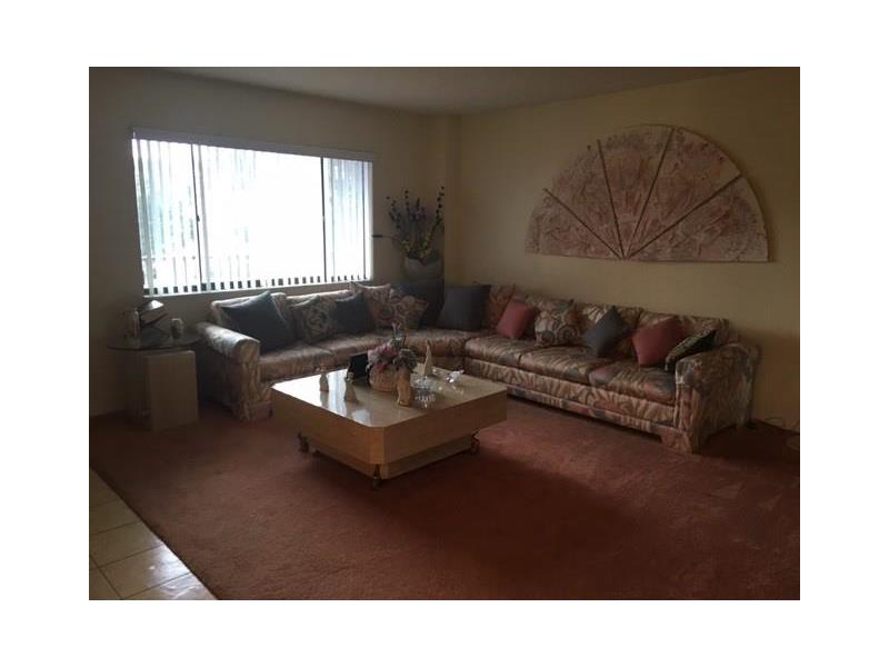 7556Ashmont Cir, Tamarac, FL 33321