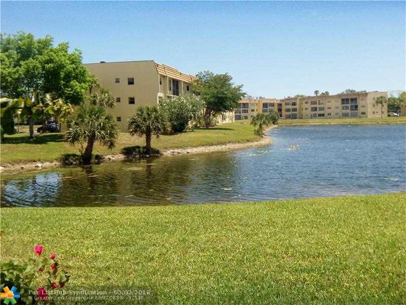 8220 Sunrise Lakes Blvd 111, Sunrise, FL 33322