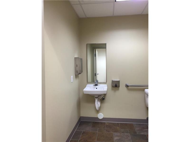 1368 North University Dr, Plantation, FL 33322