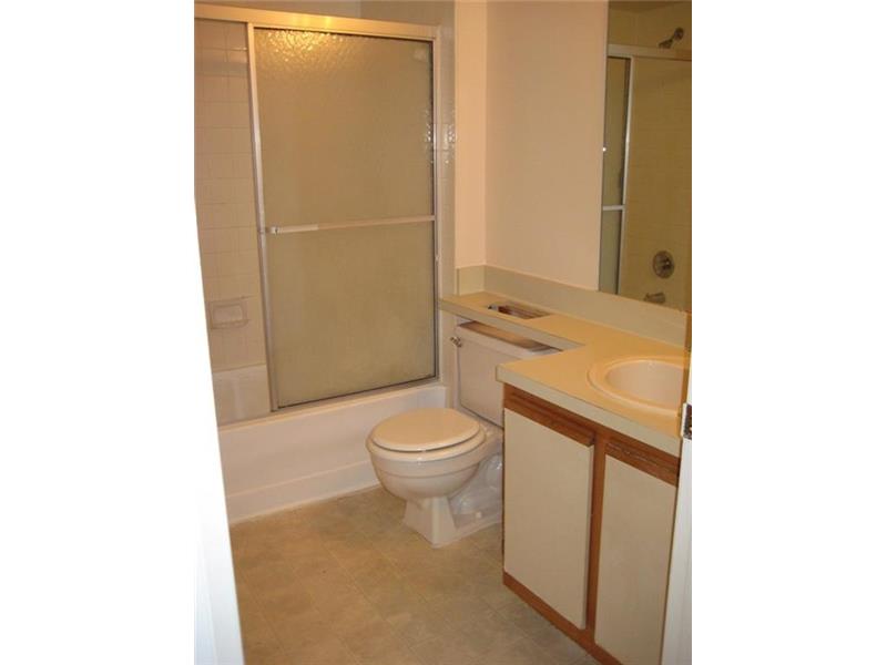 9999Summerbreeze Dr, Sunrise, FL 33322