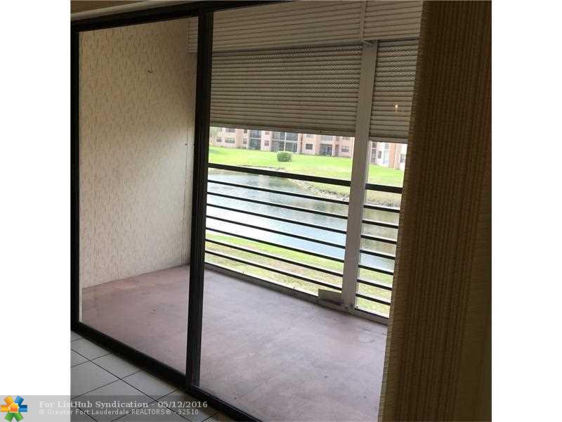 10442 Sunrise Lakes Blvd 202, Sunrise, FL 33322
