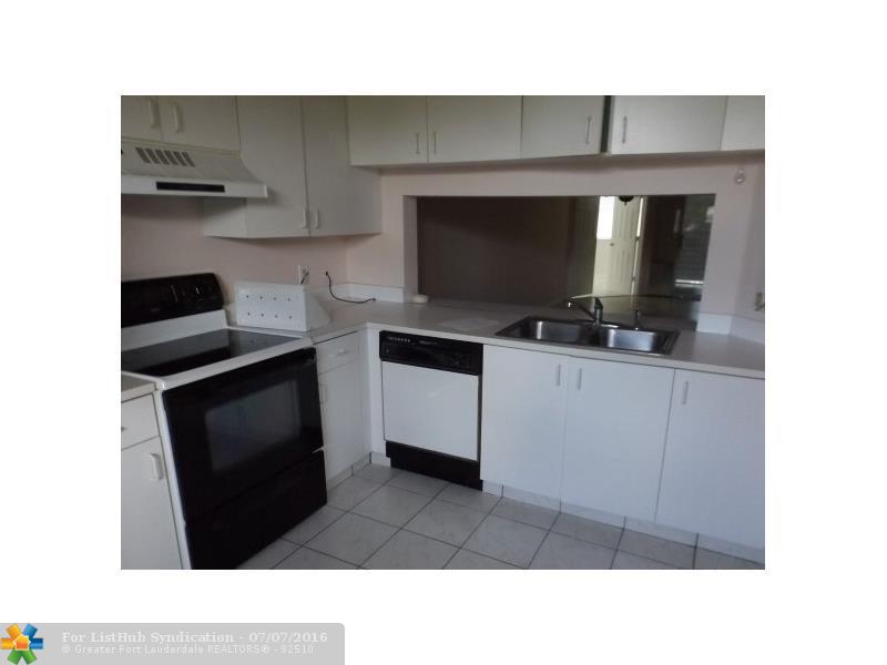 10414 NW 24th Pl 207, Sunrise, FL 33322