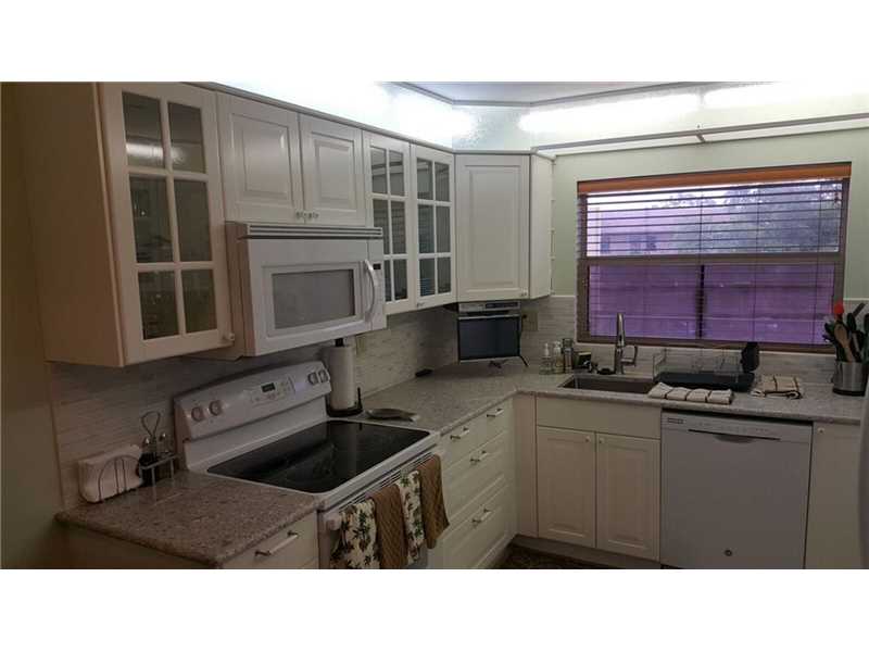 10451Sunrise Lakes Blvd, Sunrise, FL 33322
