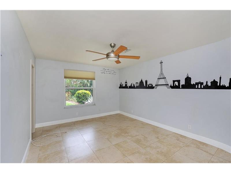11200 Northwest 27th Ct, Plantation, FL 33323
