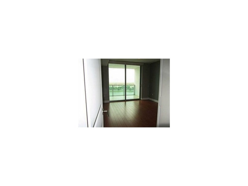 2681 North FLAMINGO RD, Plantation, FL 33323