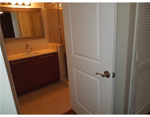 2681 N Flamingo Road, Sunrise, FL 33323