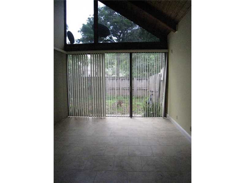 405 North University Dr, Plantation, FL 33324