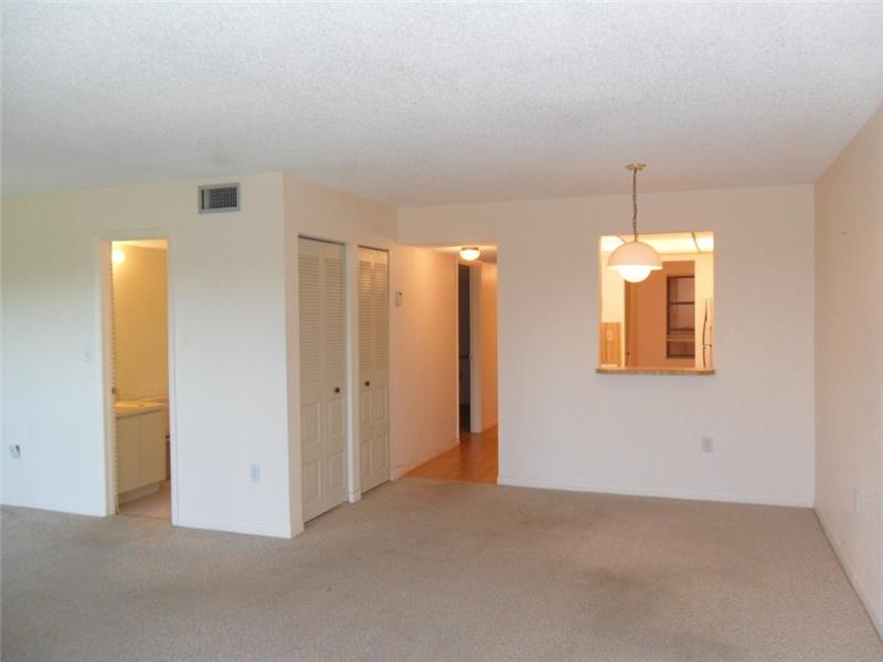1021Mockingbird Ln, Plantation, FL 33324