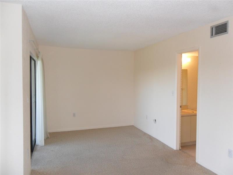 1021Mockingbird Ln, Plantation, FL 33324