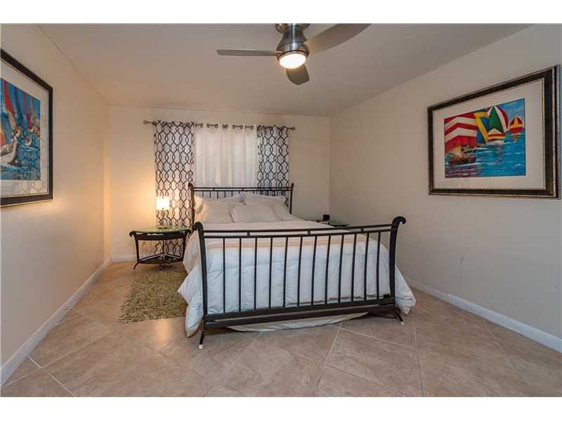 40Cortez Way, Davie, FL 33324
