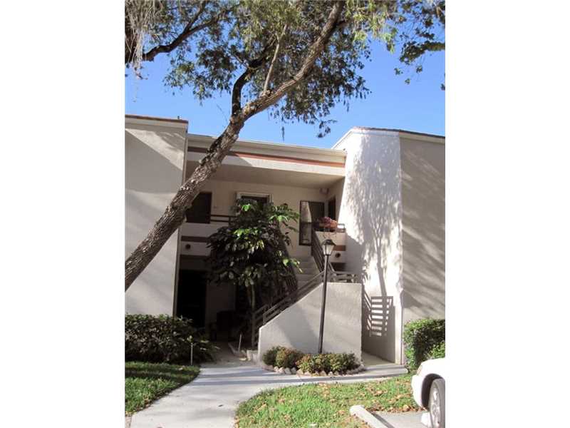 9831 NW 3rd Ct, Plantation, FL 33324