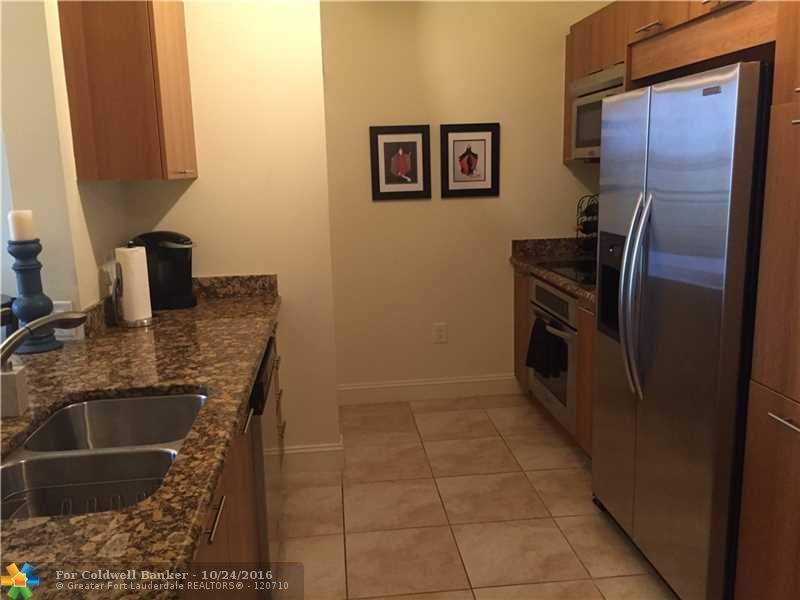 510 NW 84 Ave, Plantation, FL 33324